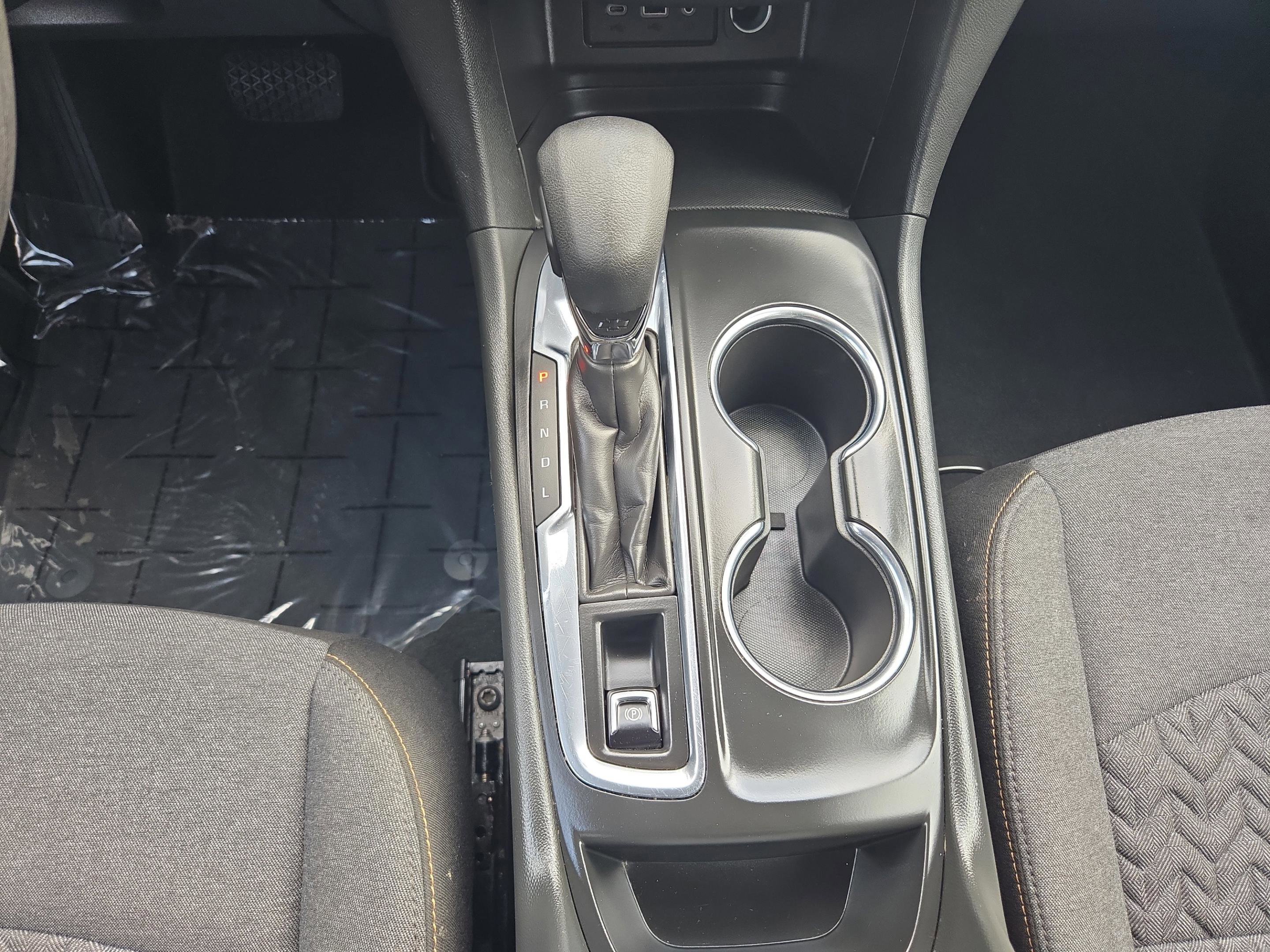 Used 2023 Chevrolet Equinox LT image 15