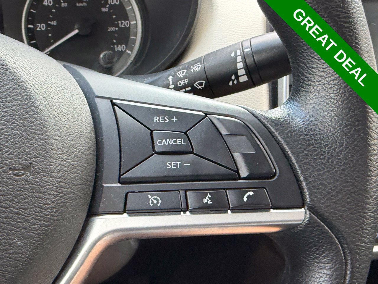 Used 2021 Nissan Versa SV FWD image 20