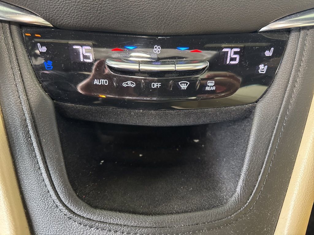 Used 2018 Cadillac XT5 Premium Luxury image 25