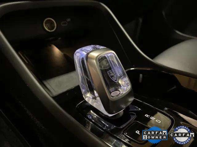 Used 2025 Volvo XC40 B5 Plus image 58