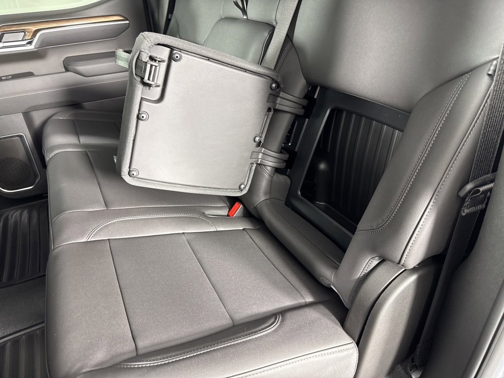 New 2025 Chevrolet Silverado 1500 LT w/ Safety Package image 30