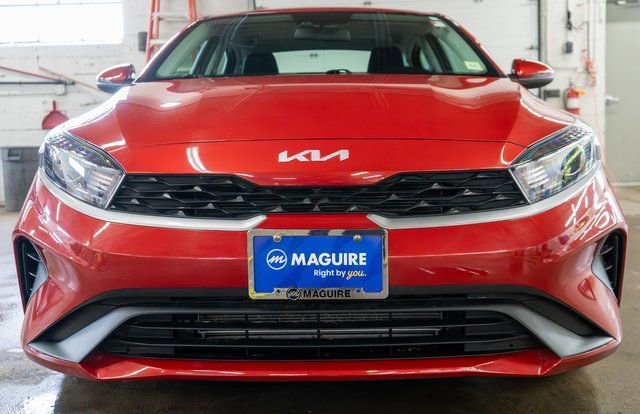 Used 2024 Kia Forte LXS image 3