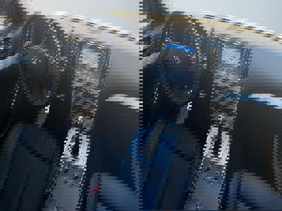 Used 2015 INFINITI Q60 Journey w/ Premium Package image 15