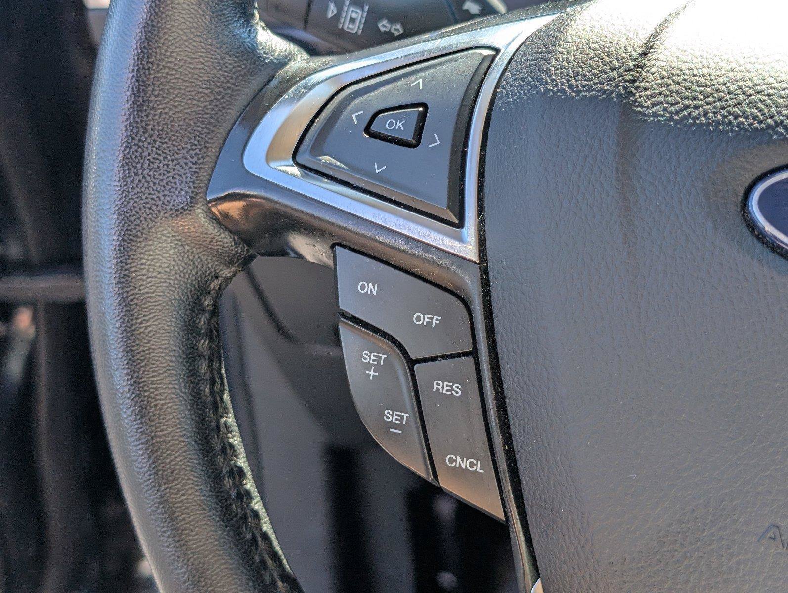 Used 2024 Ford Edge Titanium AWD/4WD image 30