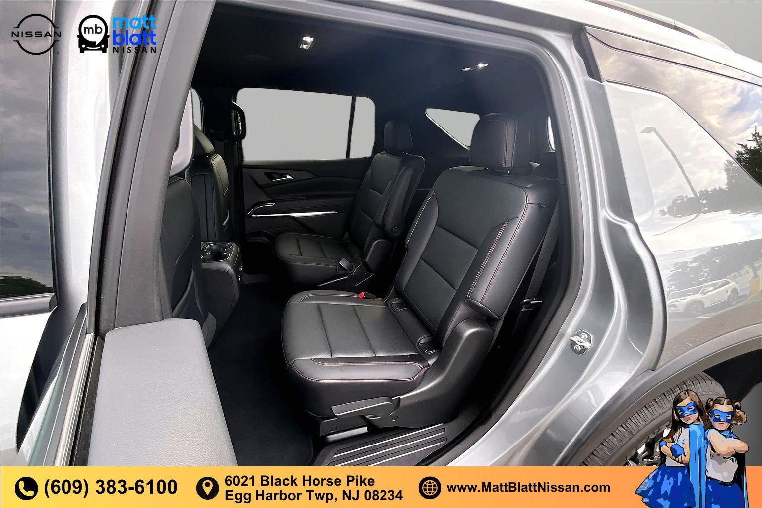 Used 2025 Chevrolet Traverse Z71 AWD/4WD image 23