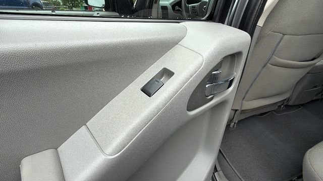Used 2020 Nissan Frontier SV AWD/4WD image 15
