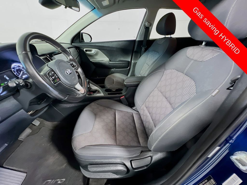 Used 2017 Kia Niro LX image 19