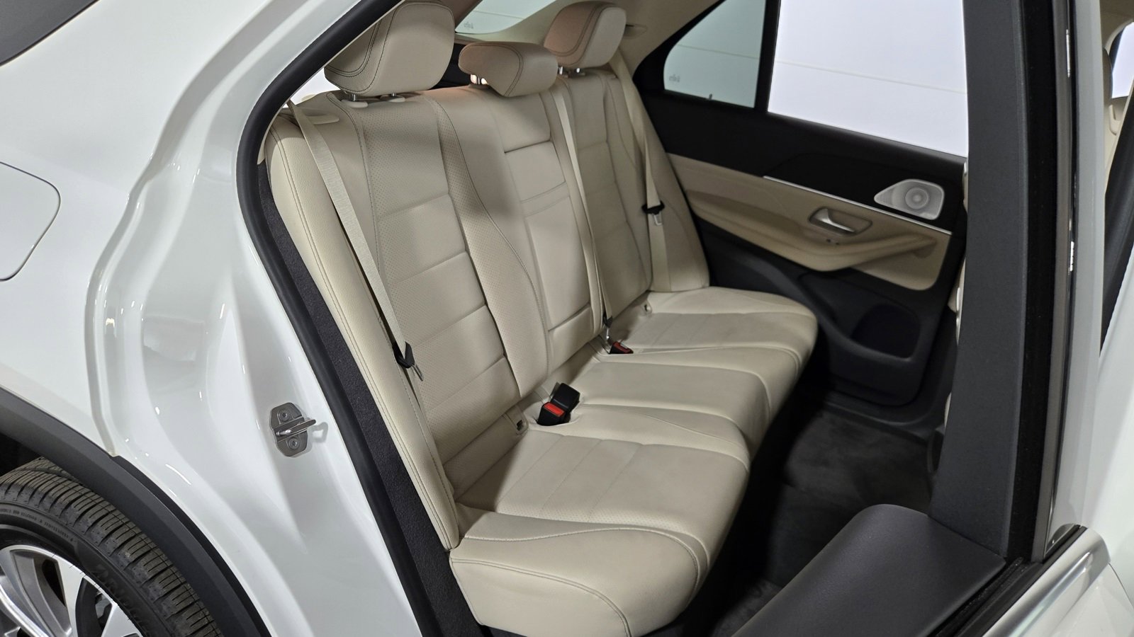 Used 2020 Mercedes-Benz GLE 350 4MATIC image 32