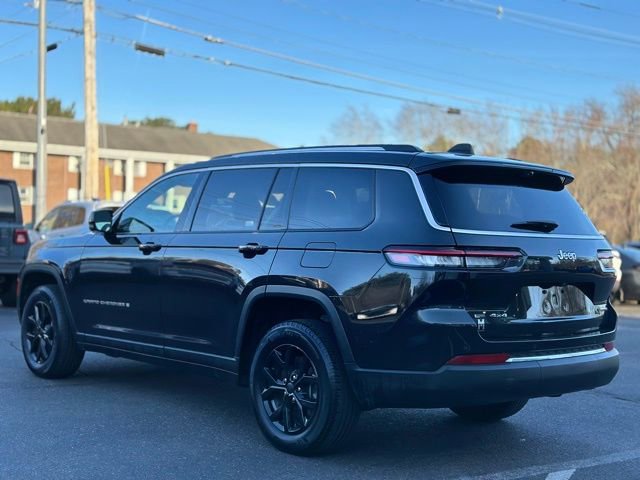 Used 2023 Jeep Grand Cherokee L Limited w/ Luxury Tech Group II image 3