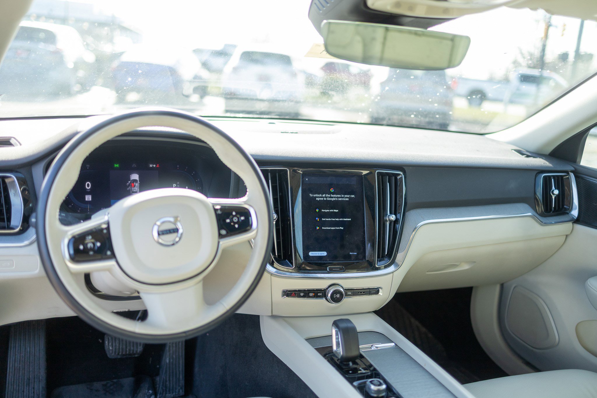 Used 2024 Volvo V60 B5 Cross Country Plus w/ Protection Package Premier image 37