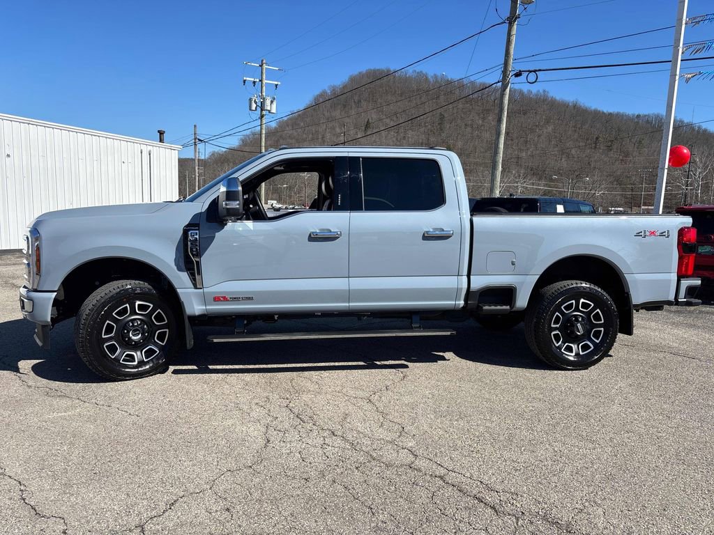Used 2024 Ford F350 Platinum image 2