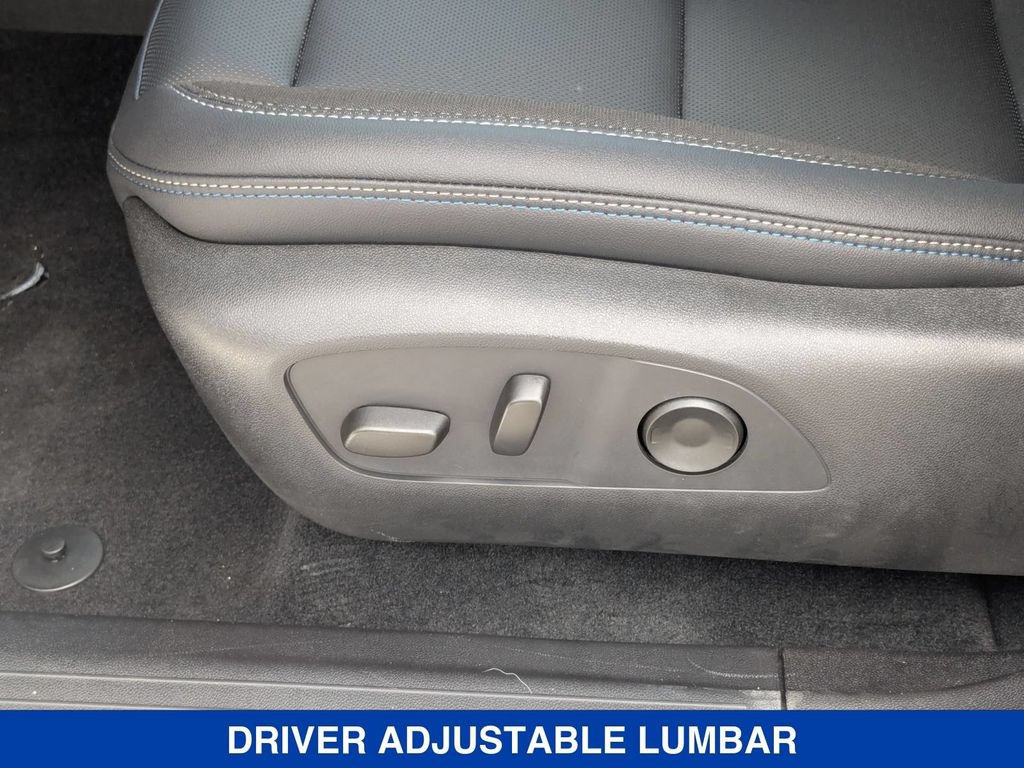 New 2025 Chevrolet Equinox EV LT AWD/4WD image 13