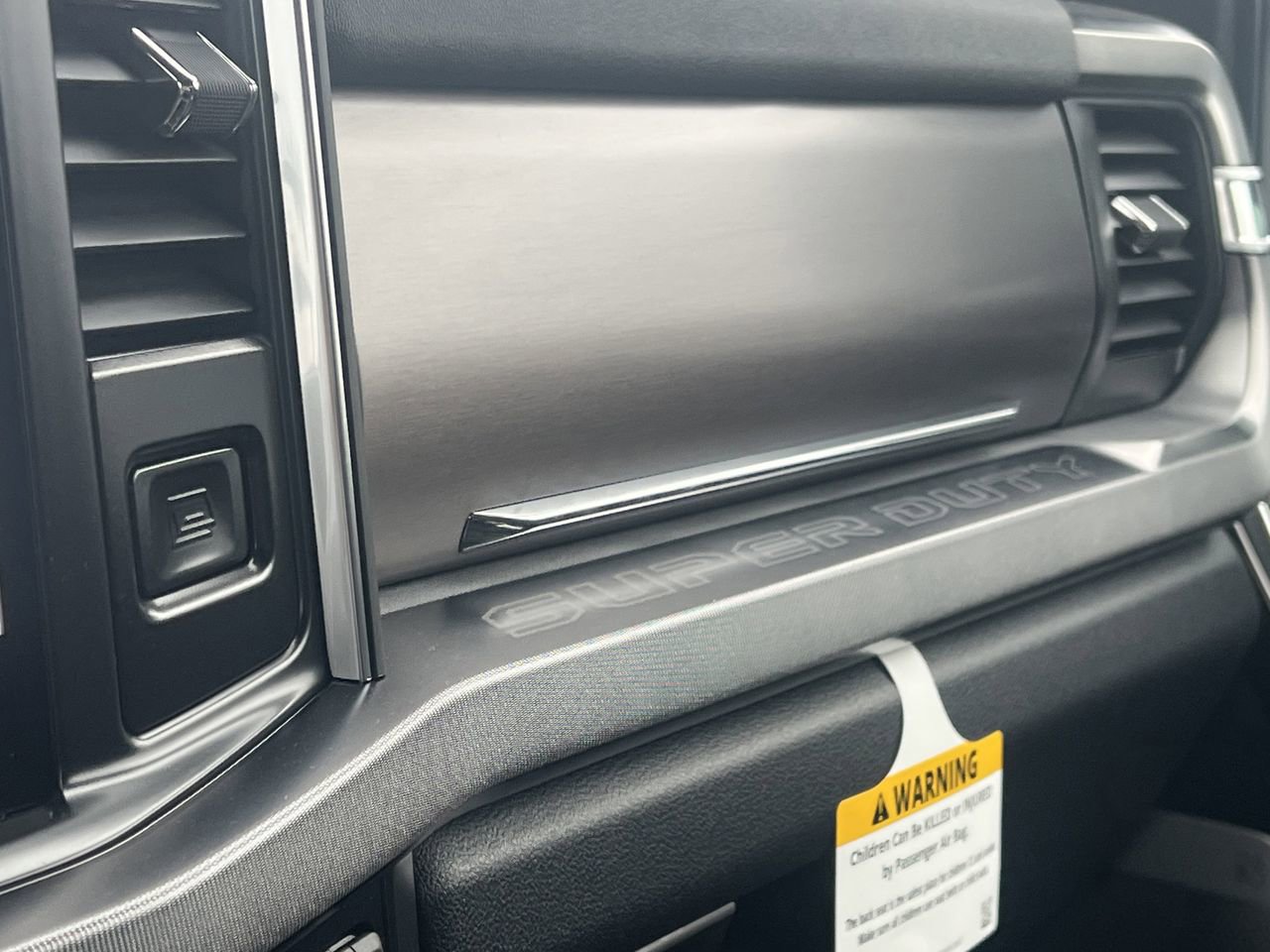 New 2026 Ford F250 Platinum image 11