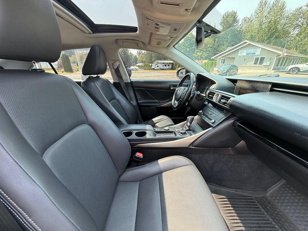 Used 2015 Lexus IS 250 AWD w/ Premium Package image 18