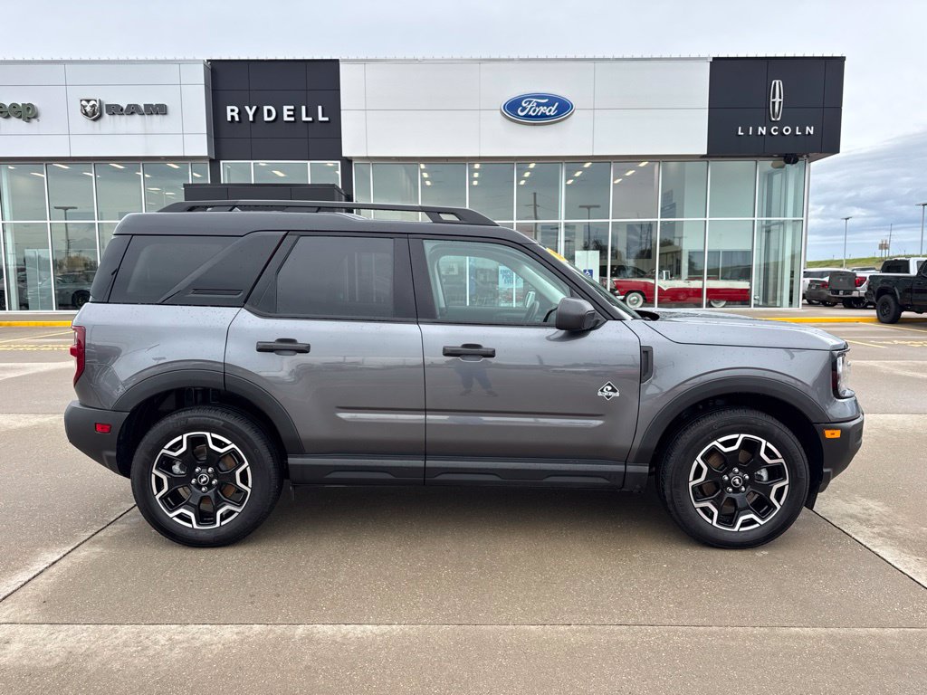 Certified 2026 Ford Bronco Sport Outer Banks AWD/4WD image 2