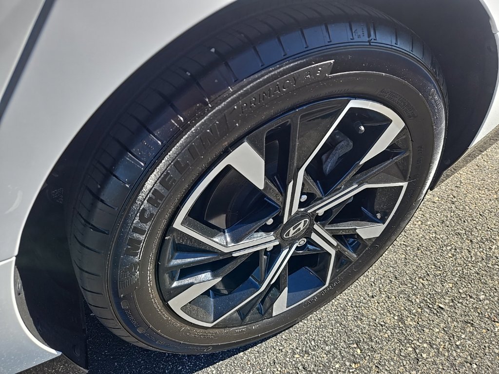 Certified 2024 Hyundai Sonata SEL AWD/4WD image 15