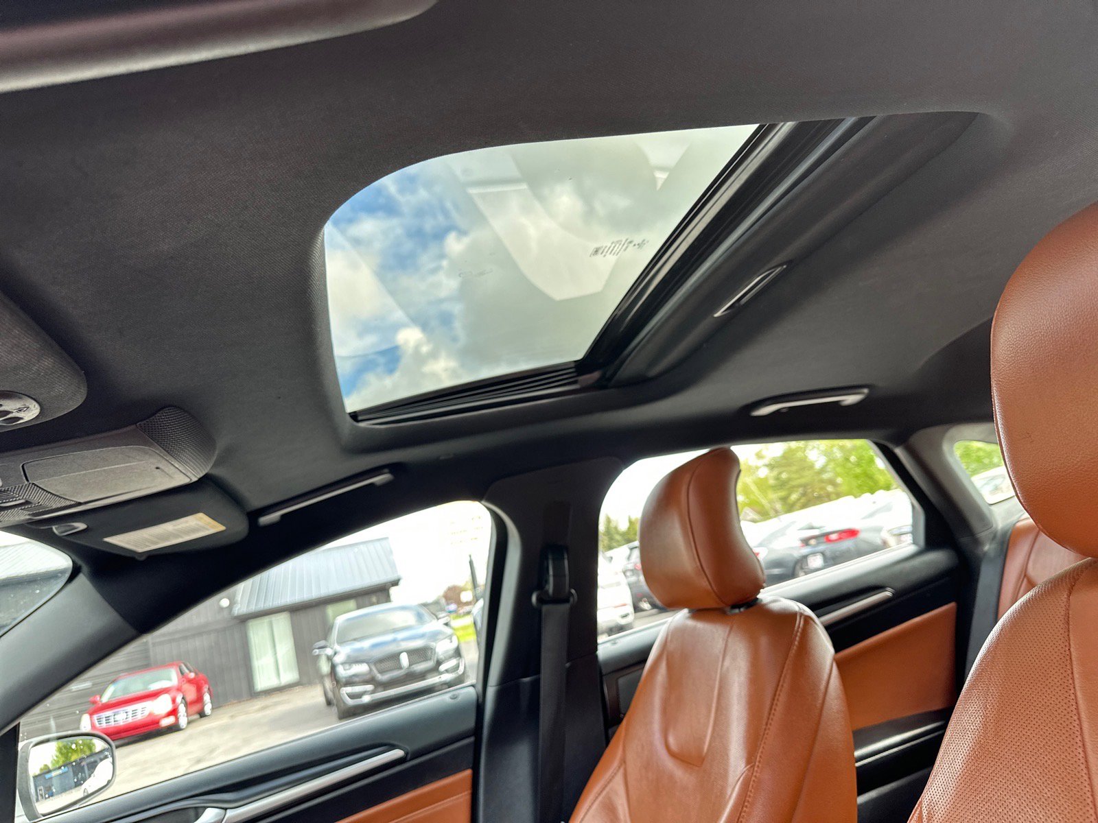 Used 2019 Ford Fusion Titanium FWD image 13