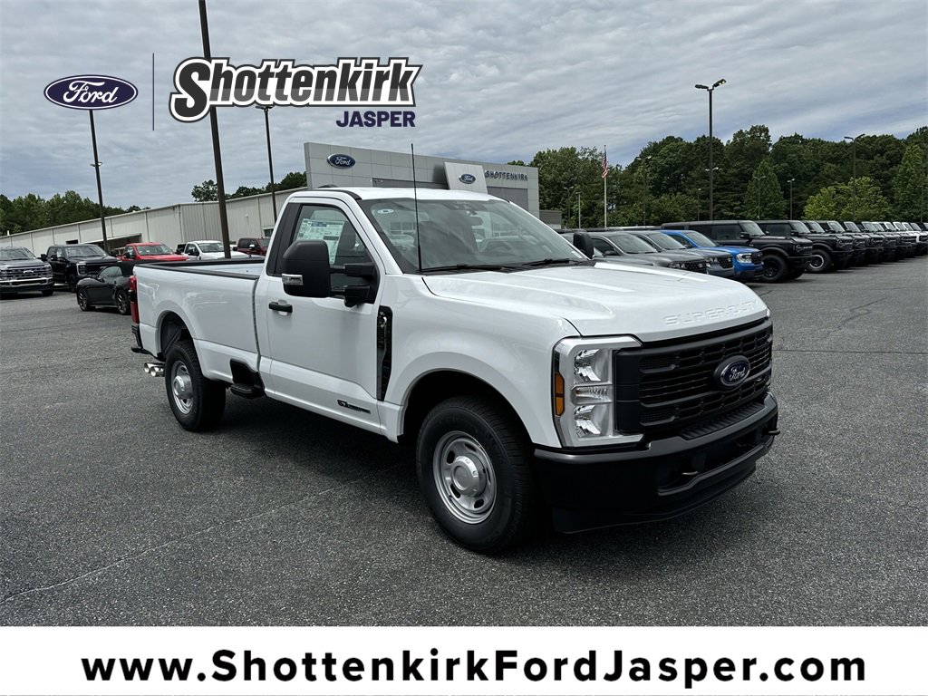 New 2025 Ford F250 XL w/ 360-Degree Camera Package