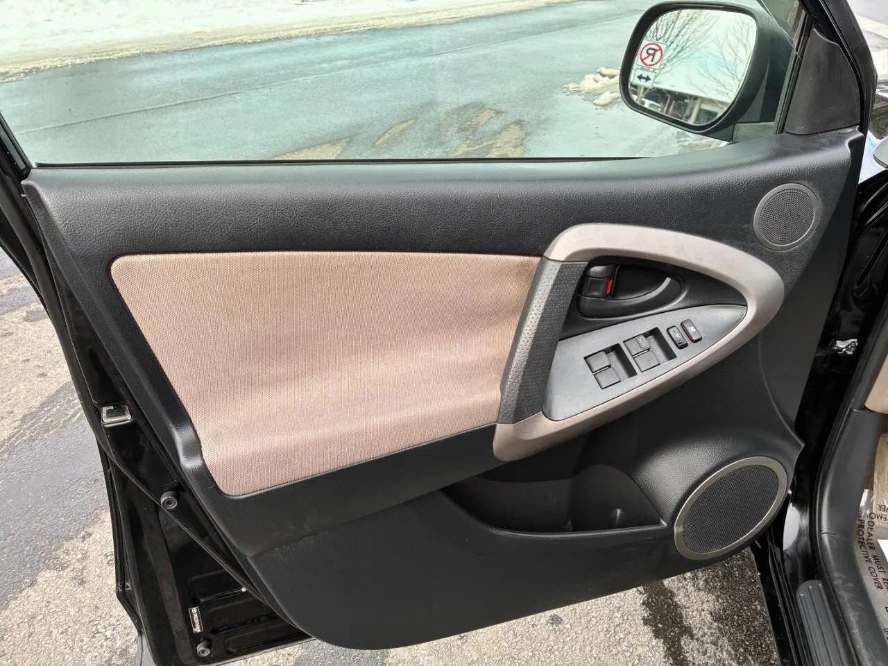 Used 2007 Toyota RAV4 4WD image 17