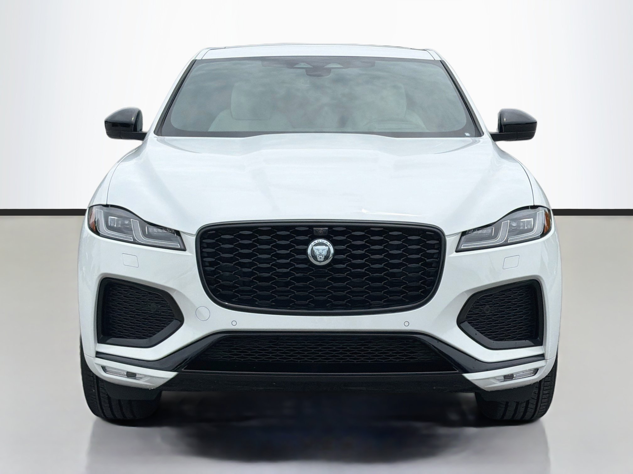 New 2026 Jaguar F-PACE R-Dynamic S AWD/4WD image 8