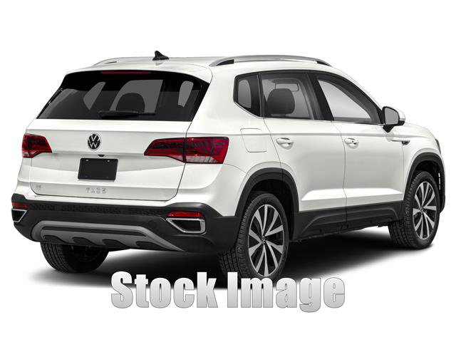 Certified 2023 Volkswagen Taos SE w/ Black Wheel Package AWD/4WD image 2