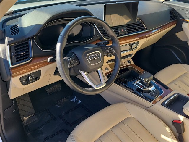 Used 2022 Audi Q5 2.0T Premium Plus image 22