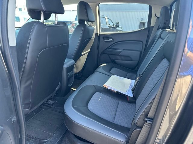 Used 2016 Chevrolet Colorado Z71 AWD/4WD image 7