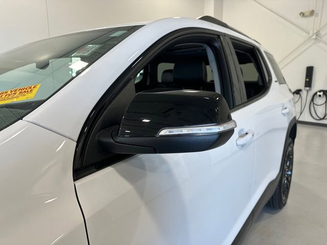 Certified 2023 GMC Acadia SLT w/ Elevation Edition image 12