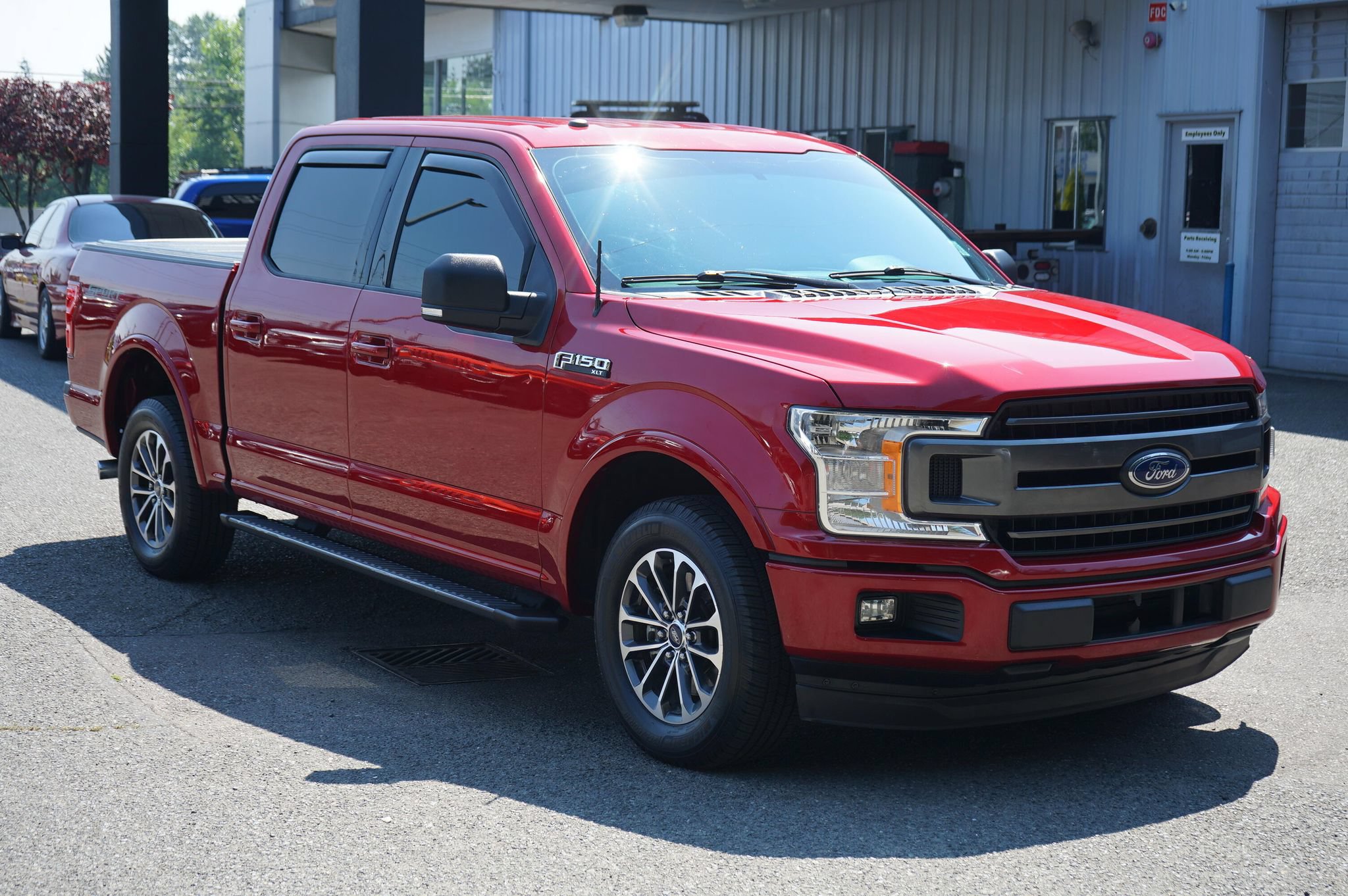 Used 2018 Ford F150 XLT w/ Equipment Group 302A Luxury RWD image 7