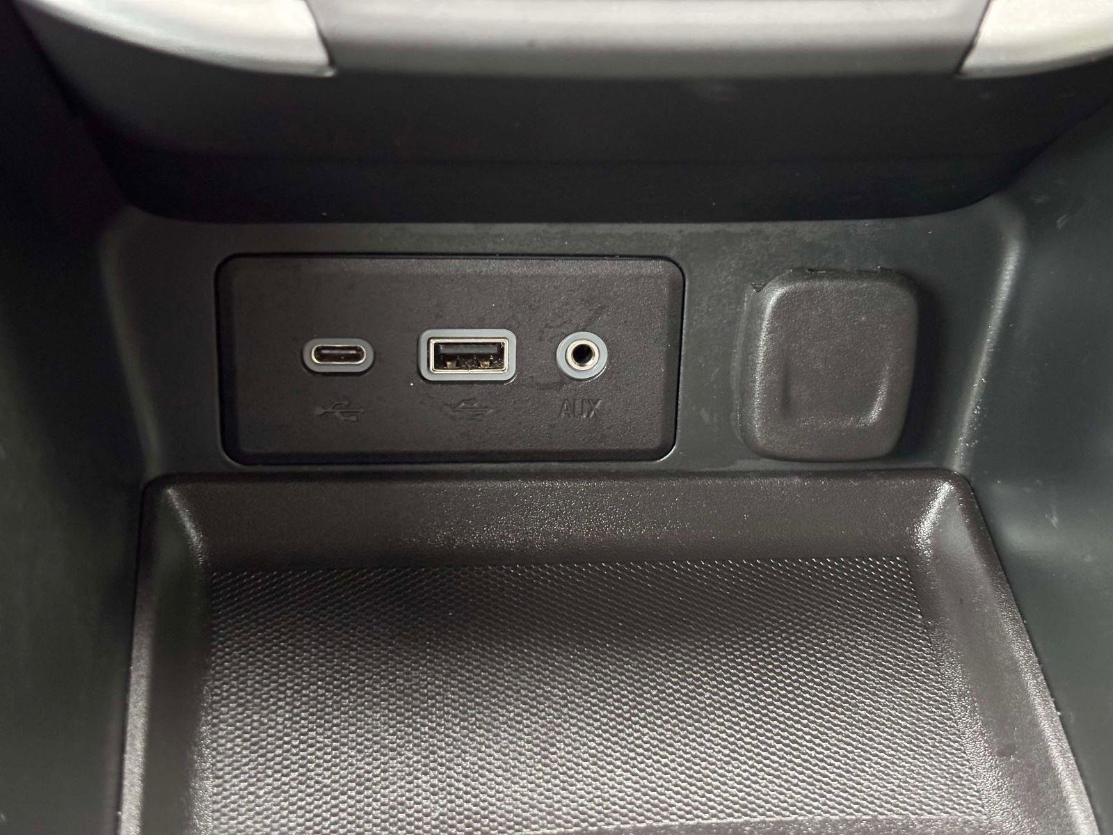 Used 2022 GMC Terrain SLE w/ Driver Convenience Package image 22