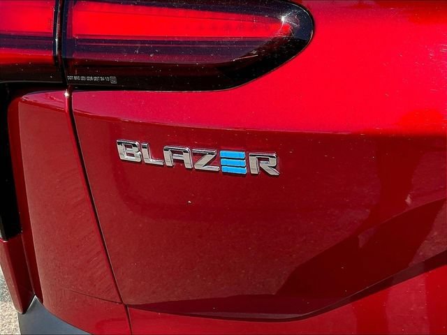 Certified 2024 Chevrolet Blazer EV LT AWD/4WD image 26