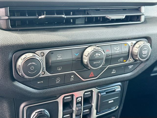 New 2026 Jeep Wrangler Sport S image 10