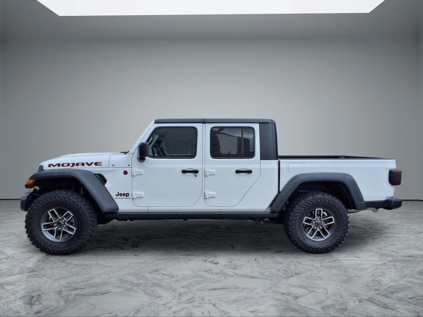 Used 2024 Jeep Gladiator Mojave w/ Convenience Group AWD/4WD image 4