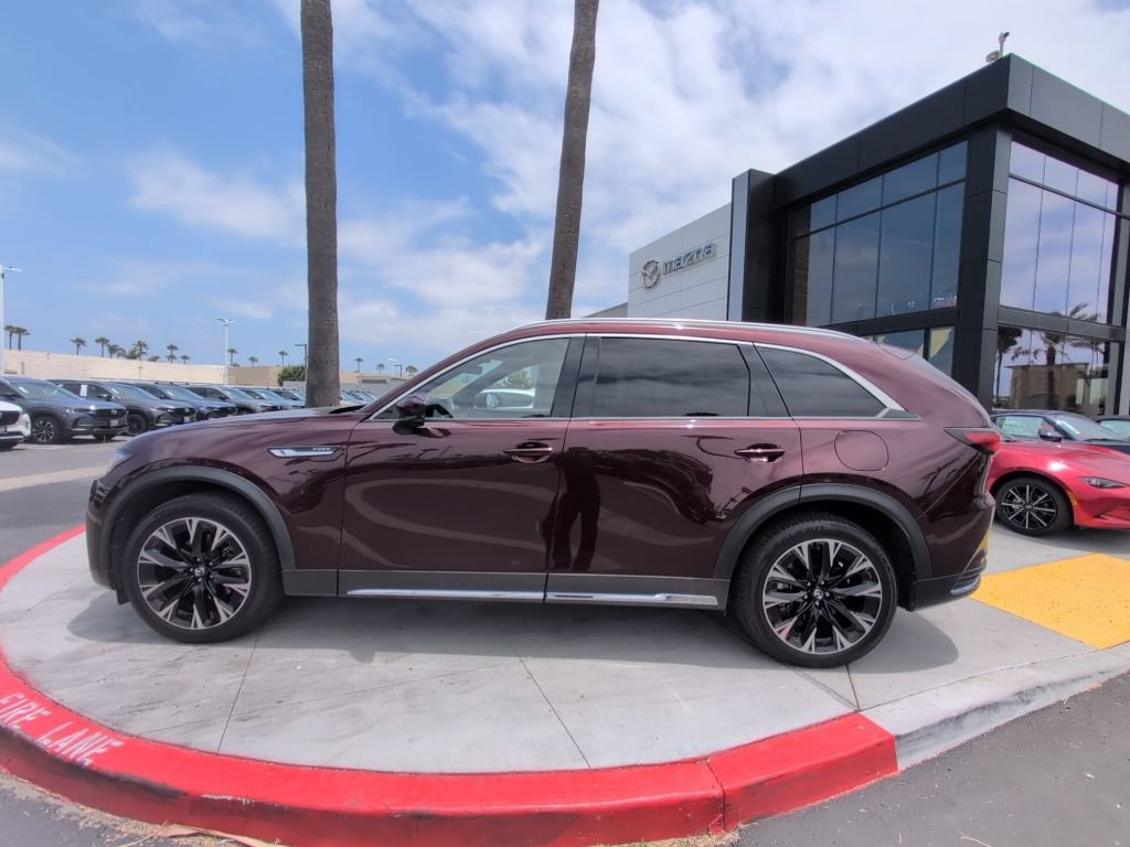 Used 2024 MAZDA CX-90 Plug-In Hybrid w/ Premium Plus AWD/4WD image 7