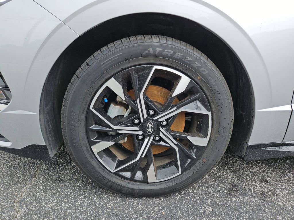 Used 2025 Hyundai Sonata SEL FWD image 29