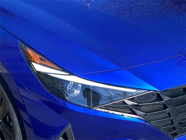 Used 2021 Hyundai Elantra SEL w/ Convenience Package image 4
