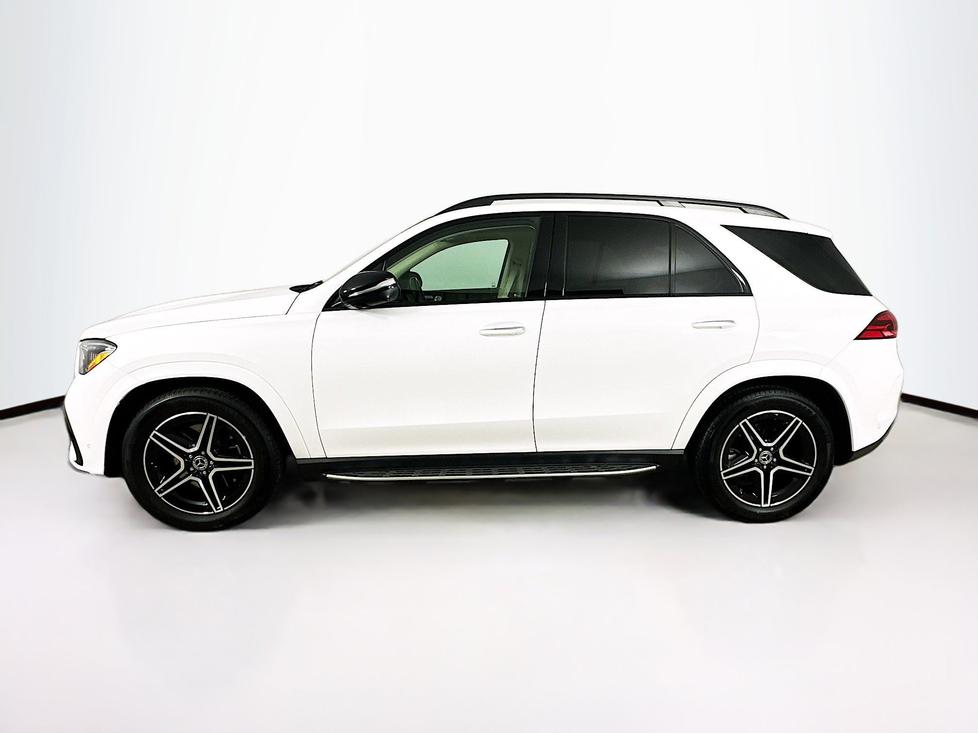 Certified 2024 Mercedes-Benz GLE 350 4MATIC image 8