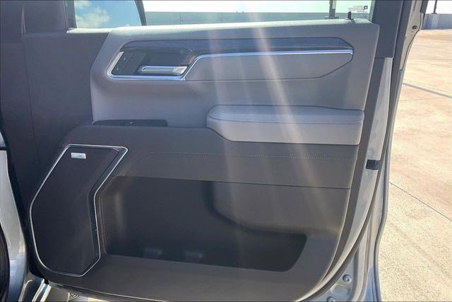 Used 2025 Chevrolet Silverado 1500 LTZ image 30