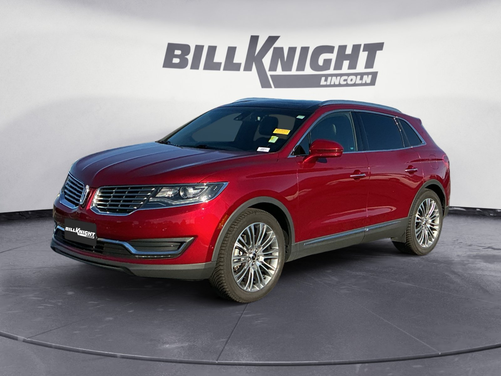 Used 2016 Lincoln MKX Reserve w/ Technology Package FWD image 2