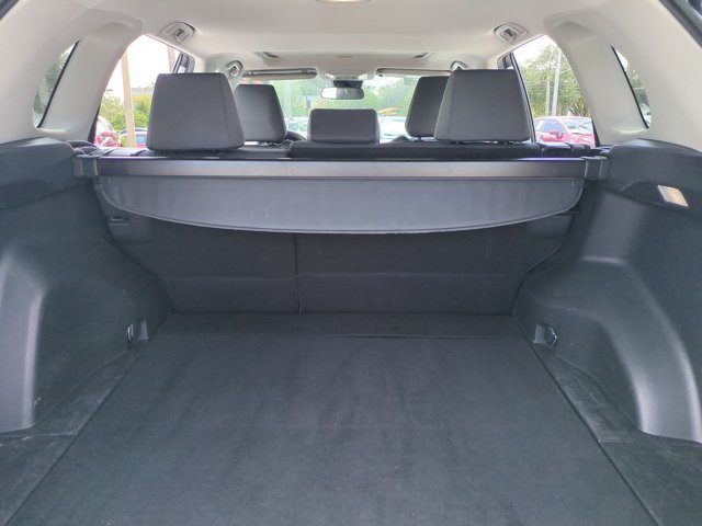 Certified 2022 Toyota RAV4 XLE w/ Convenience Package FWD image 6