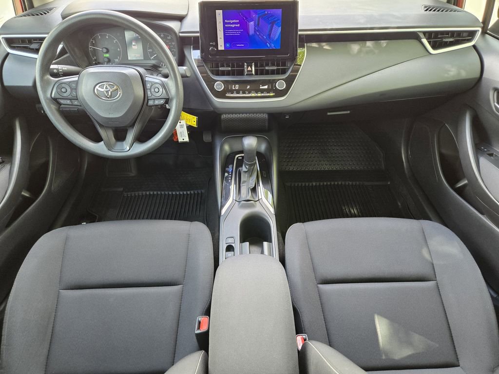 Used 2023 Toyota Corolla LE image 18