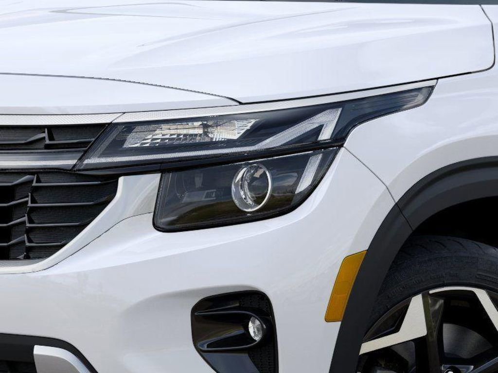 New 2026 Kia Seltos S AWD/4WD image 10