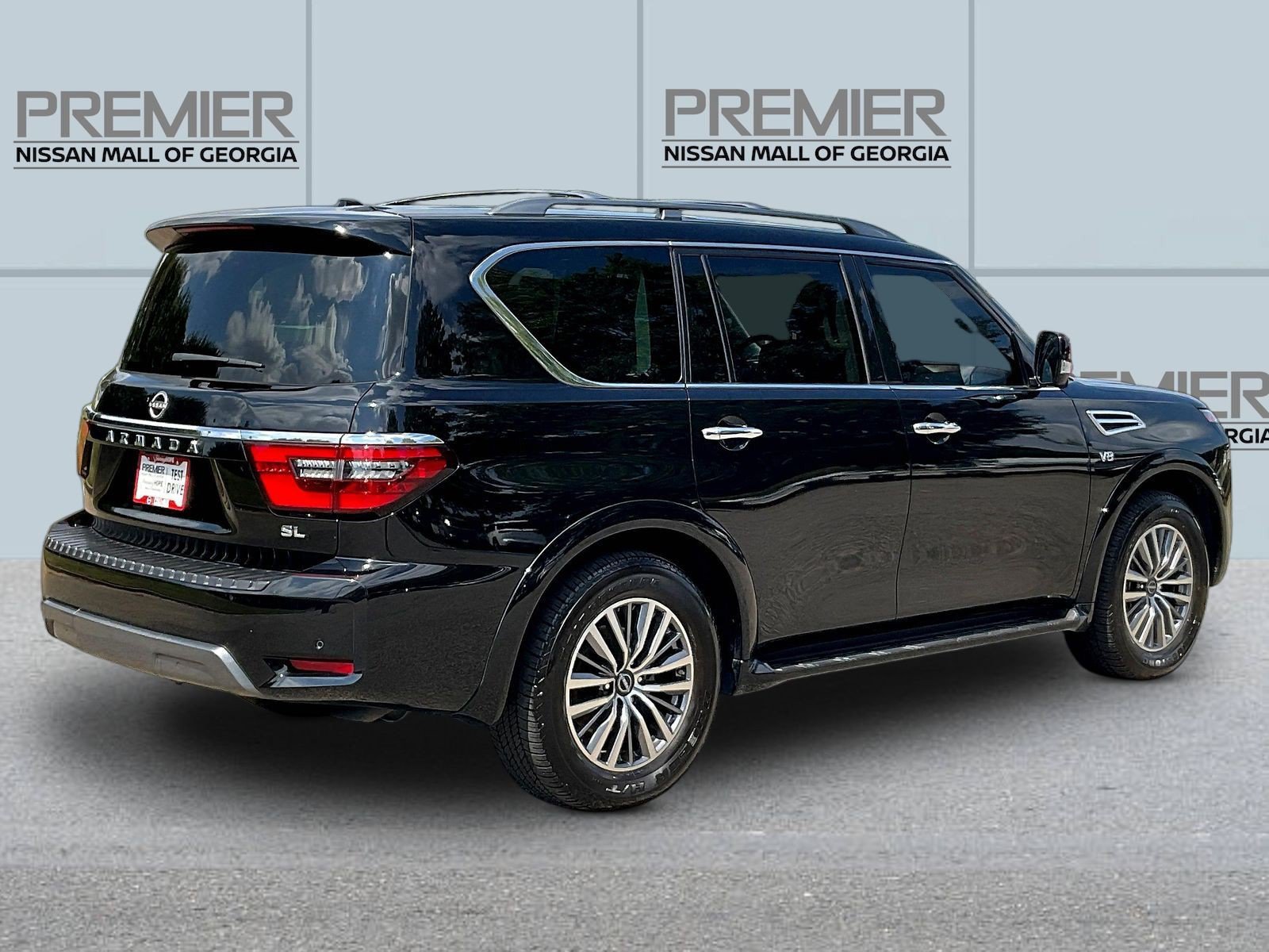 Certified 2022 Nissan Armada SL RWD image 7