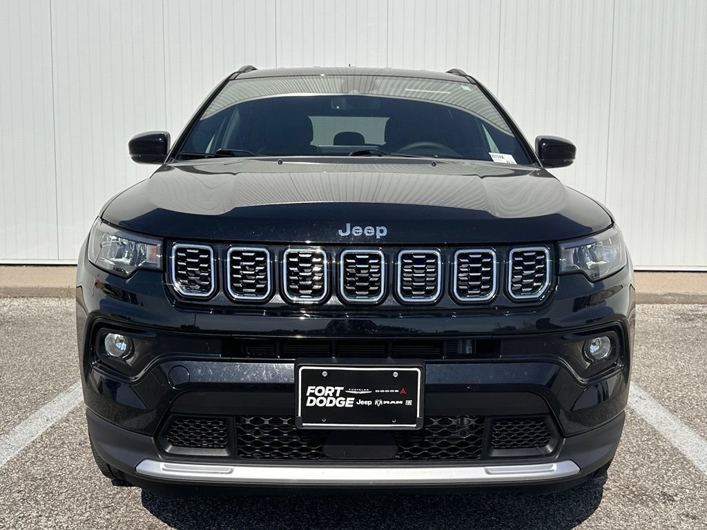 Used 2024 Jeep Compass Limited AWD/4WD image 11