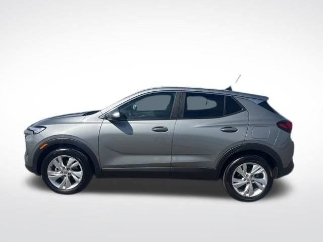 Used 2025 Buick Encore GX Preferred FWD image 2