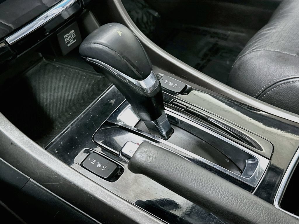 Used 2016 Honda Accord EX-L image 19