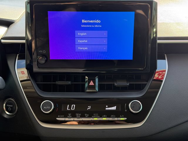 Used 2025 Toyota Corolla LE FWD image 14