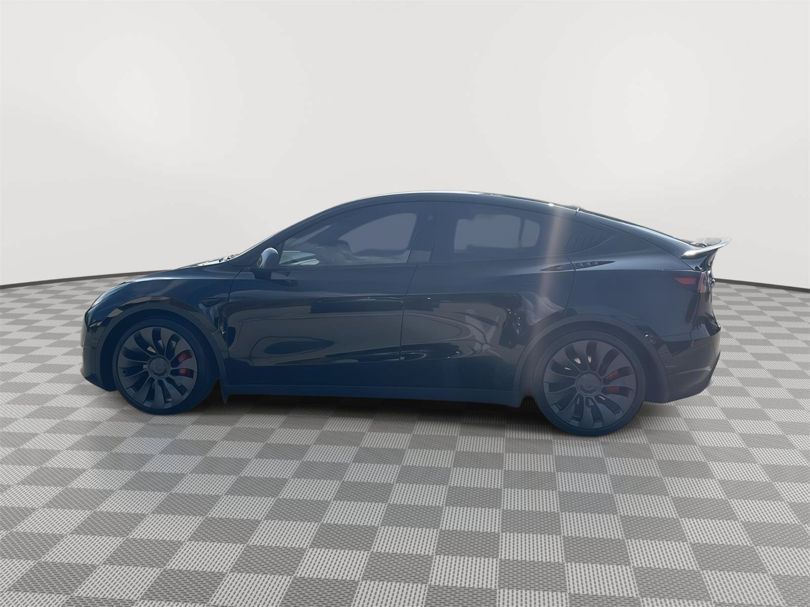 Used 2025 Tesla Model Y Performance AWD/4WD image 8