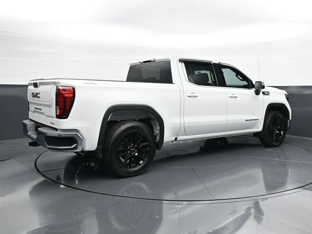 Used 2022 GMC Sierra 1500 SLE AWD/4WD image 2