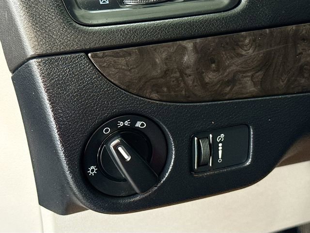 Used 2016 Dodge Grand Caravan SE w/ Quick Order Package 29E SE image 11